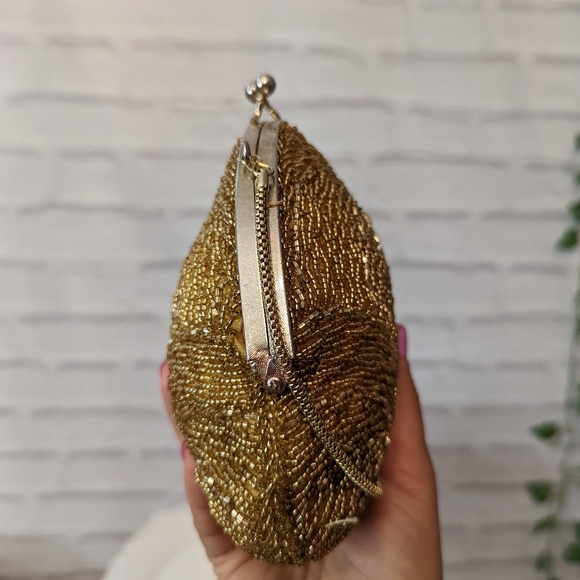 Vintage Gold Beaded Bag - Picture 5 of 10